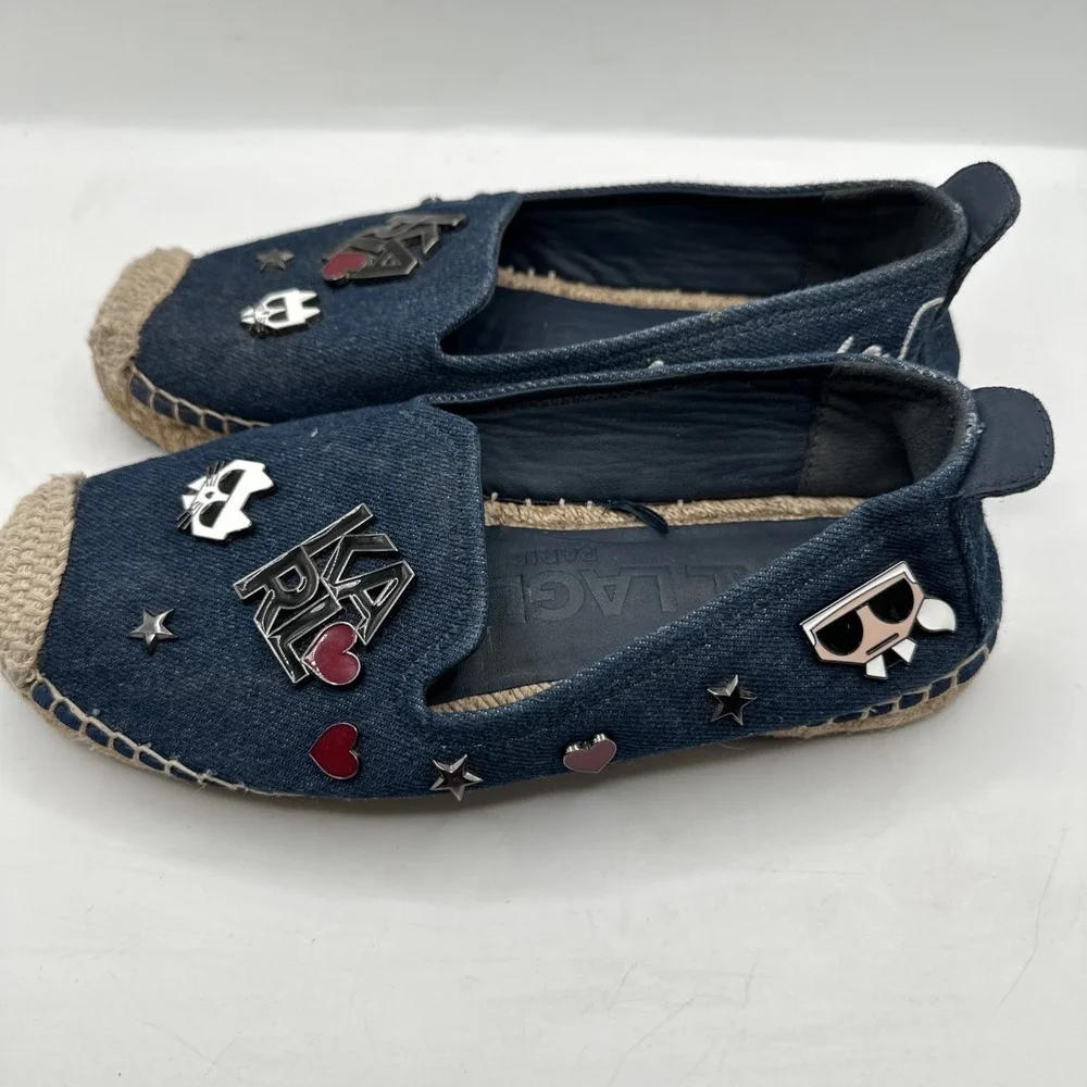 Karl Lagerfeld Malice Logo Charm 5.5 M Espadrilles Karl Lagerfeld Flat Shoes
